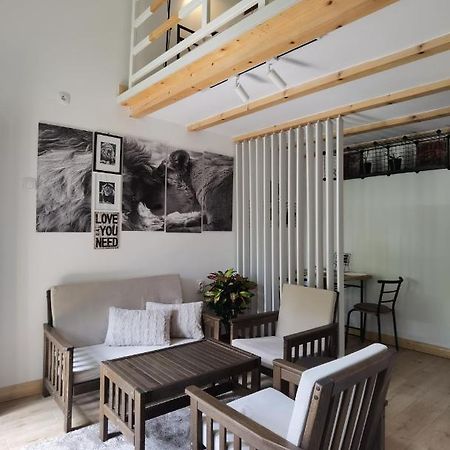 Zona Apartments 2 Ζρένιανιν Εξωτερικό φωτογραφία